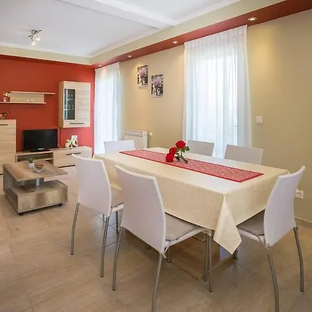Apartment Apartman Rita *